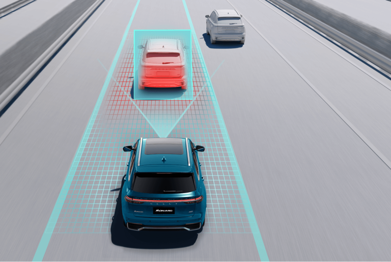 Адаптивный круиз-контроль и система G-Pilot